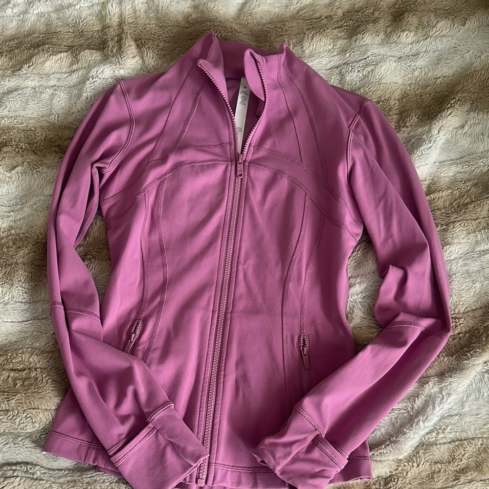 Lululemon Define Jacket Size 6 Perfect condition
